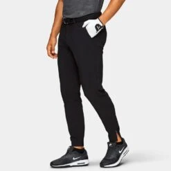 Macade Golf Trousers - Tech Jogger Pant - Black SS23 17 Macade Golf Trousers - Tech Jogger Pant - Black SS23 -Golf Fashion Shop 0023 macade golf trousers tech jogger pant black ss23 pa20210615 5