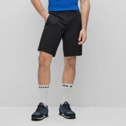 BOSS Golf Shorts - S_Drax Slim - Black FA23 14 BOSS Golf Shorts - S_Drax Slim - Black FA23 -Golf Fashion Shop boss golf shorts s drax slim black sp23 50487535 001 d