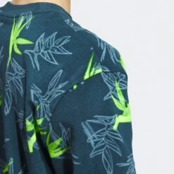 Adidas Golf Pullover - Oasis Crew - Arctic Night AW23 -Golf Fashion Shop ib1982 adidas golf pullover oasis crew arctic night aw23 detail 8