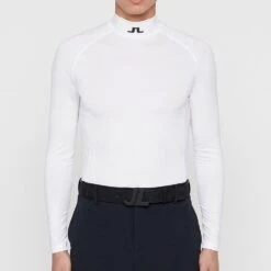 J.Lindeberg Golf Base Layer - Aello SC - White AW23 -Golf Fashion Shop j lindeberg golf base layer aello sp21 03a 8t8ihk14vgyhckry