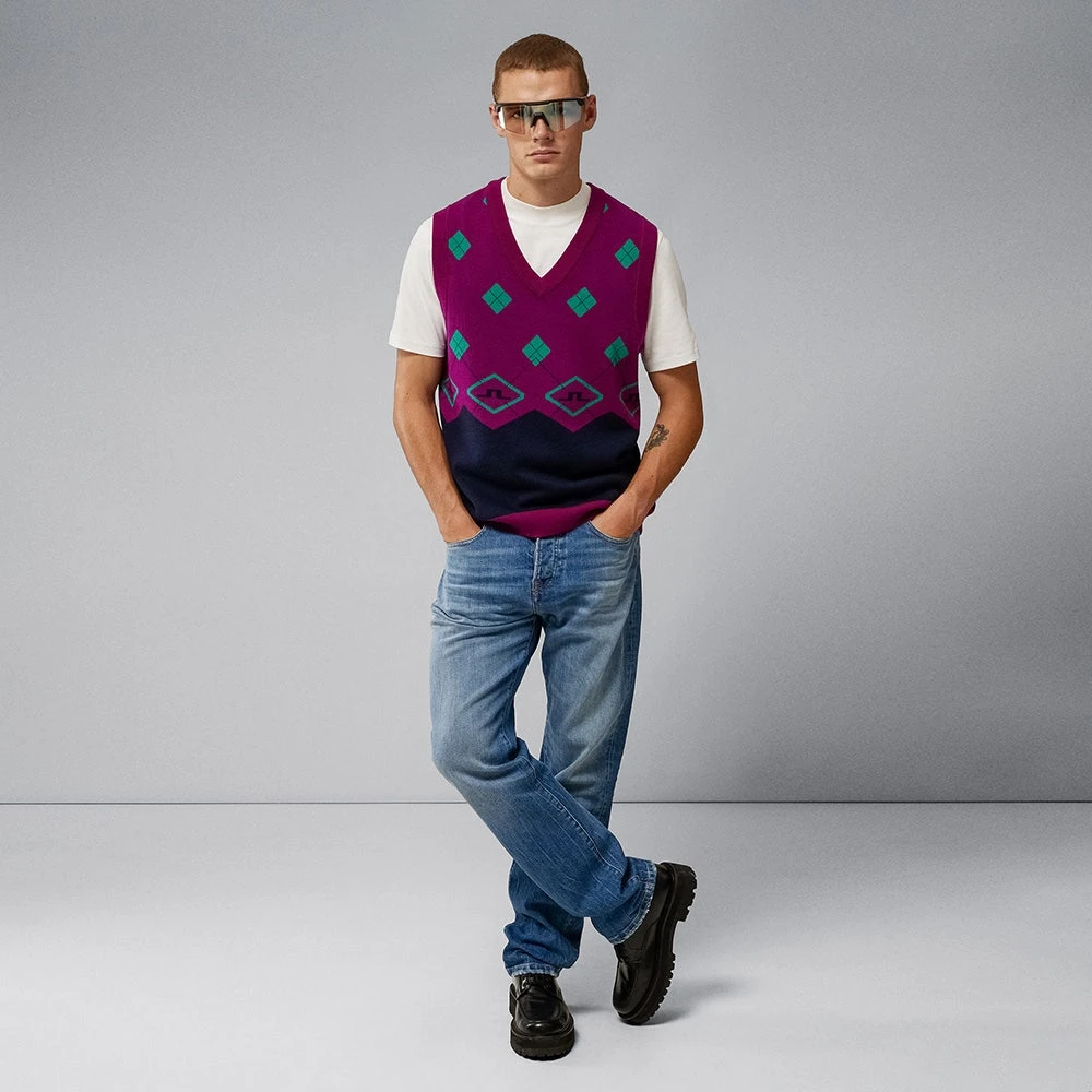 J.Lindeberg Golf Jumper - Argyle Knit Vest - Gloxinia AW22 10 J.Lindeberg Golf Jumper - Argyle Knit Vest - Gloxinia AW22 - Image 8