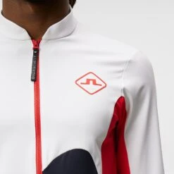 J.Lindeberg Golf Mid Layer - Swirl FZ - White SS23 16 J.Lindeberg Golf Mid Layer - Swirl FZ - White SS23 -Golf Fashion Shop j lindeberg golf mid layer swirl fz white ss23 amjs07589 0000 d