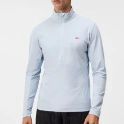 J.Lindeberg Golf Pullover - Luke HZ Mid - Skyway AW23 -Golf Fashion Shop j lindeberg golf pullover luke hz mid skyway aw23 amjs09079 o010 64
