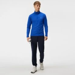 J.Lindeberg Golf Pullover - Luke HZ Mid - Surf The Web AW23 -Golf Fashion Shop j lindeberg golf pullover luke hz mid surf the web aw23 amjs09079 o316 57