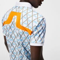 J.Lindeberg Golf Shirt - KV Print Regular Fit - LBB Diamond AW23 -Golf Fashion Shop j lindeberg golf shirt kv print regular fit lbb diamond aw23 gmjt08571 a037 58