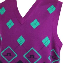 J.Lindeberg Golf Jumper - Argyle Knit Vest - Gloxinia AW22 13 J.Lindeberg Golf Jumper - Argyle Knit Vest - Gloxinia AW22 -Golf Fashion Shop j lindeberg golf vest argyle knit aw22 02d