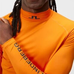 J.Lindeberg Golf Base Layer - Aello SC - Exuberance AW23 -Golf Fashion Shop j lindeberg golf base layer aello sc exuberance aw23 gmjt08563 i075 19