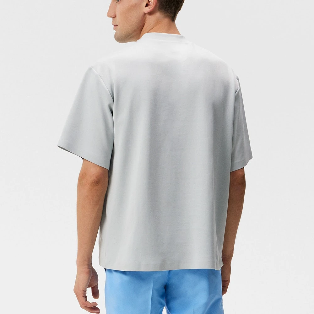 J.Lindeberg Golf Shirt - Alzo Double Knit Mock - Light Grey AW23 4 J.Lindeberg Golf Shirt - Alzo Double Knit Mock - Light Grey AW23 - Image 2