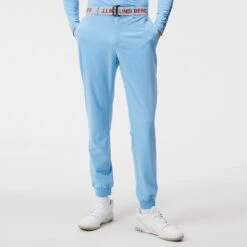 J.Lindeberg Golf Trousers - Cuff Jogger Pant - Little Boy Blue AW23 -Golf Fashion Shop j lindeberg golf trousers cuff jogger pant little boy blue aw23 2 lifestyle