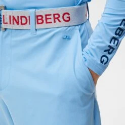 J.Lindeberg Golf Trousers - Cuff Jogger Pant - Little Boy Blue AW23 -Golf Fashion Shop j lindeberg golf trousers cuff jogger pant little boy blue aw23 4 detail