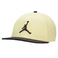Jordan Golf Cap - Jumpman Pro Snapback - Lemon Chiffon SU23