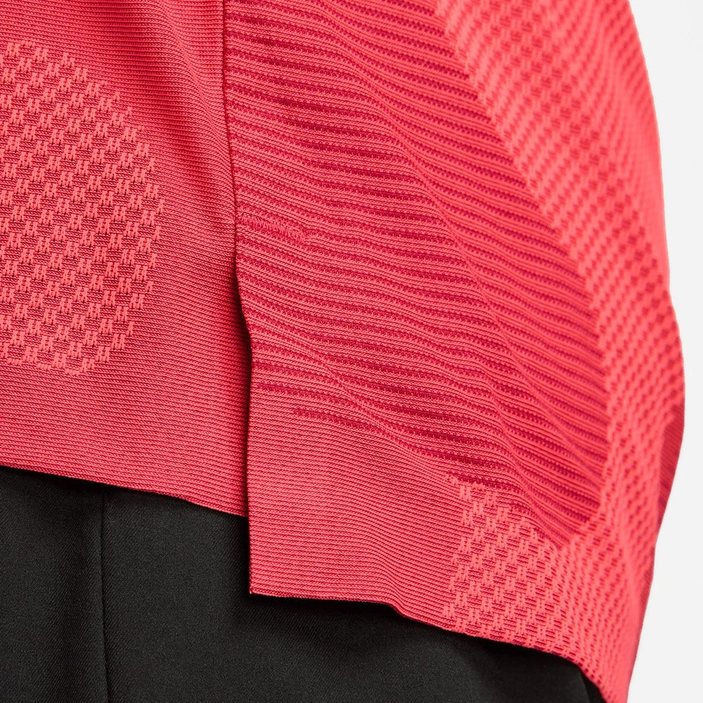 Nike Golf Shirt - NK DF ADV Tour Camo Polo - Noble Red FA23 11 Nike Golf Shirt - NK DF ADV Tour Camo Polo - Noble Red FA23 - Image 9