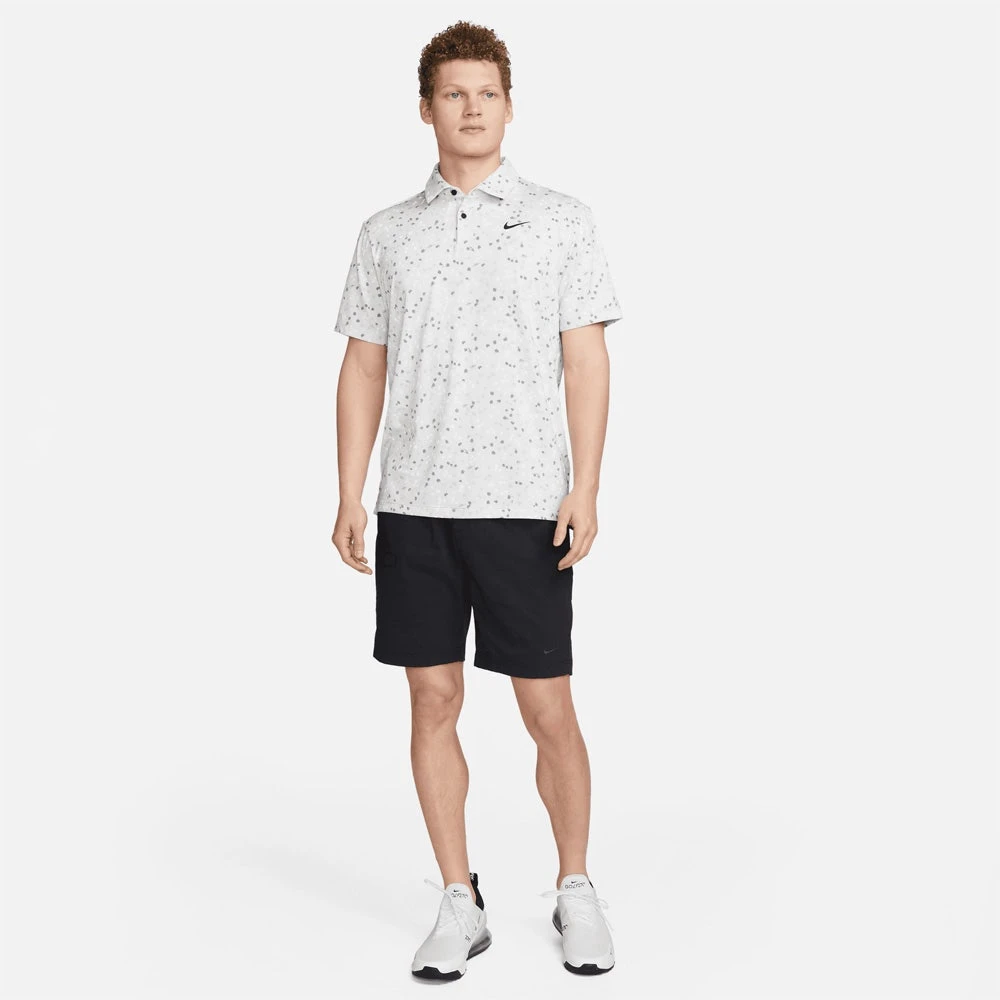Nike Golf Shirt - NK DF Tour Floral Polo - Photon Dust FA23 12 Nike Golf Shirt - NK DF Tour Floral Polo - Photon Dust FA23 - Image 10