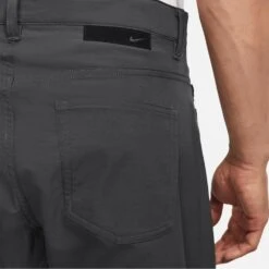 Nike Golf Trousers - NK 5 Pocket Repel Slim - Dk Smoke FA23 -Golf Fashion Shop nike golf trousers nk 5 pocket repel slim dk smoke su23 da3064 070 146