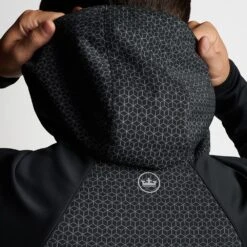 Peter Millar Golf Hoodie - Hyperlight Weld Hybrid HZ - Black SS23 -Golf Fashion Shop peter millar golf hoodie hyperlight weld hybrid hz black ss23 ms23ez53b blk q