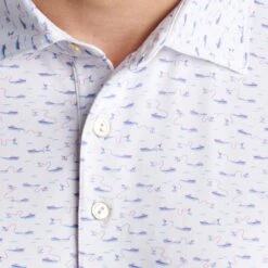 Peter Millar Golf Shirt - Cypress Print Polo - White AW23 16 Peter Millar Golf Shirt - Cypress Print Polo - White AW23 -Golf Fashion Shop peter millar model shot close up 0000 layer 2